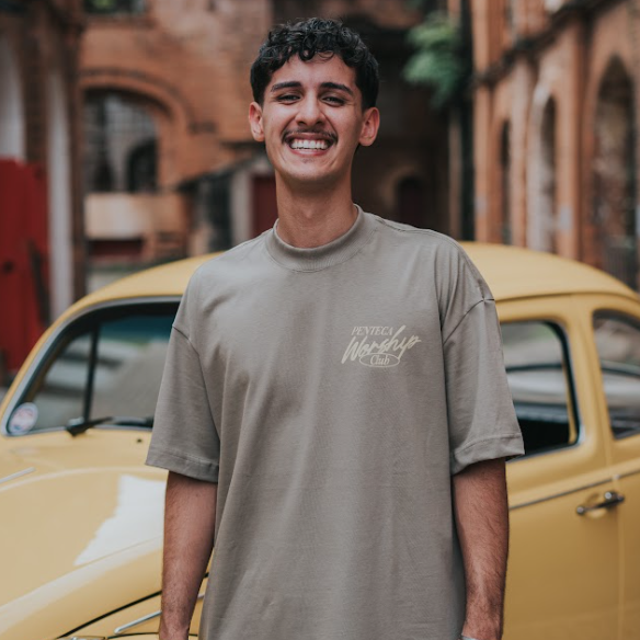 Oversized T-shirt Penteca Worship Club