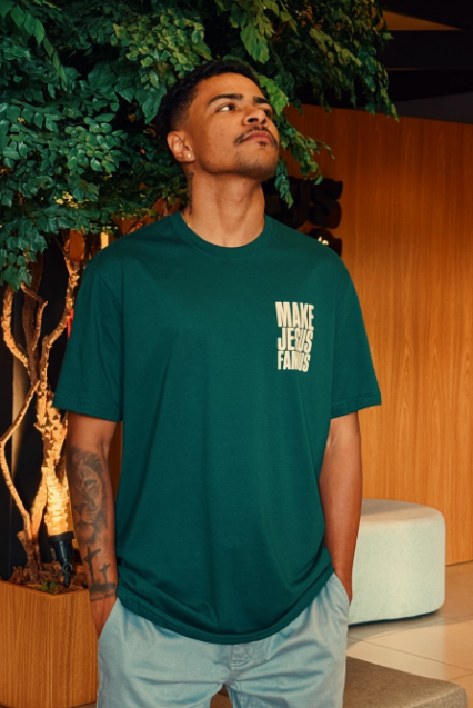 T-Shirt Make Jesus Famous (green)