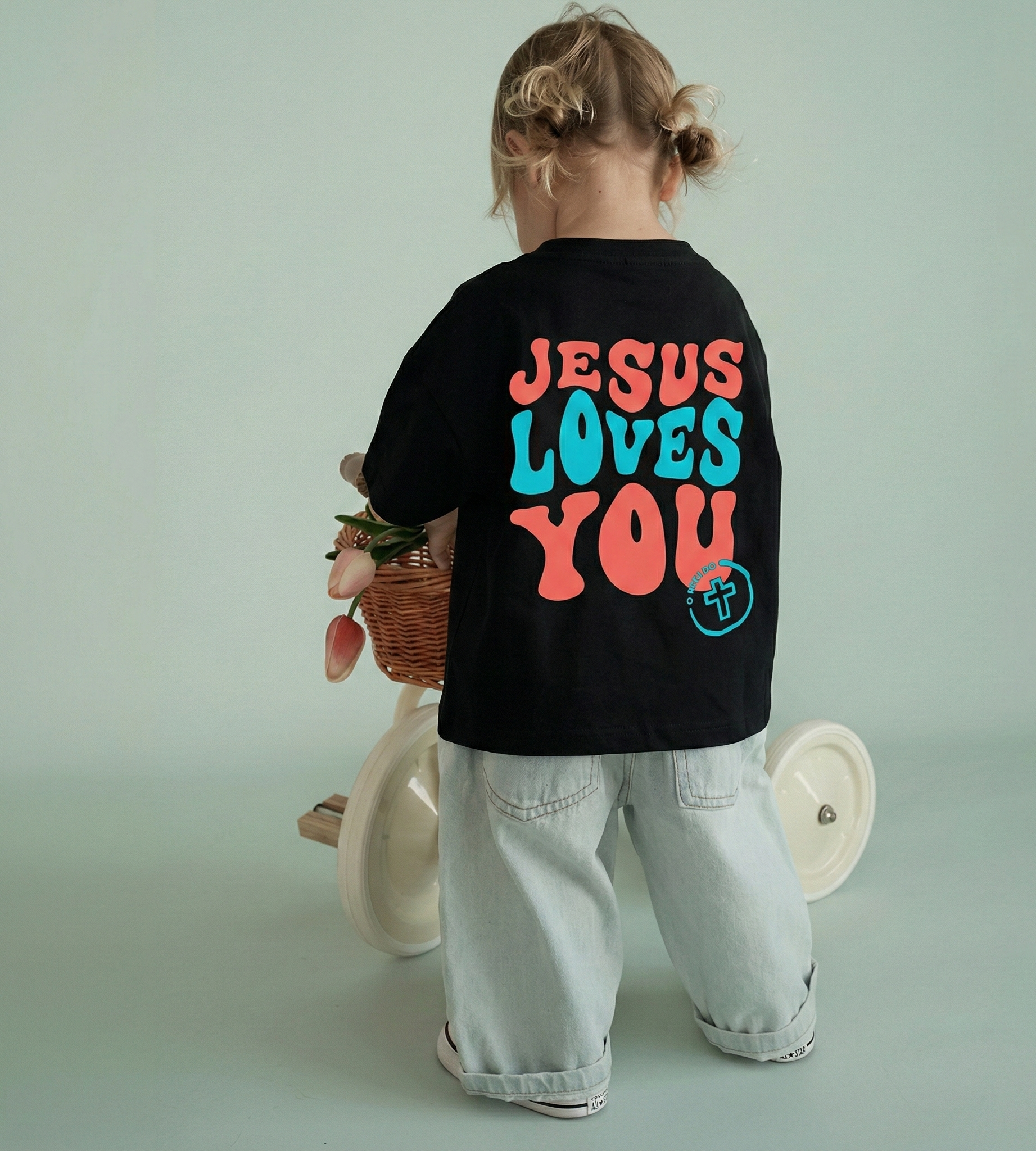 T-shirt Jesus Loves You - Black Christian T-shirt