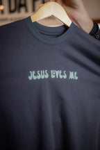 T-Shirt Jesus Loves Me!